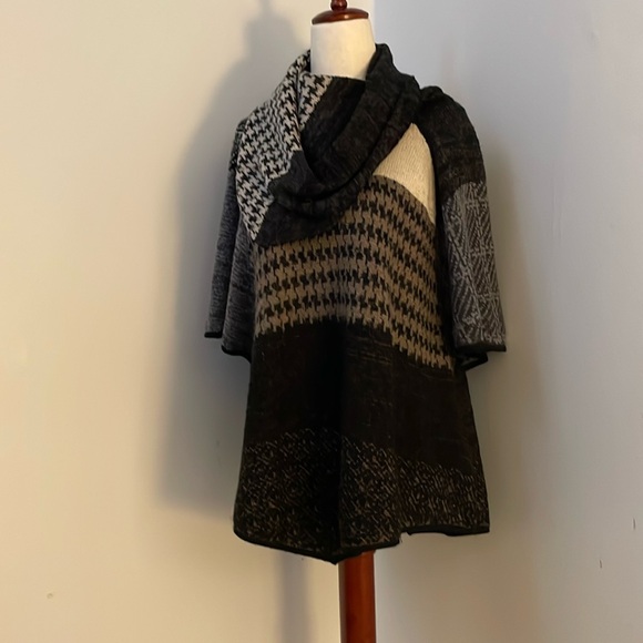Multi Herringbone pattern cowl neck tunic sweater - Size S - Picture 1 of 6